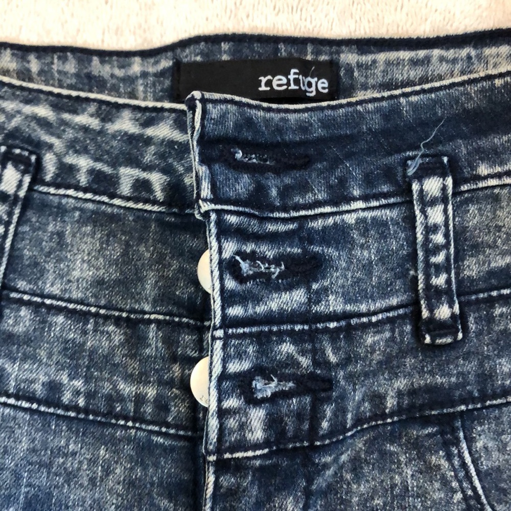 Jeans - Picture 5 of 6
